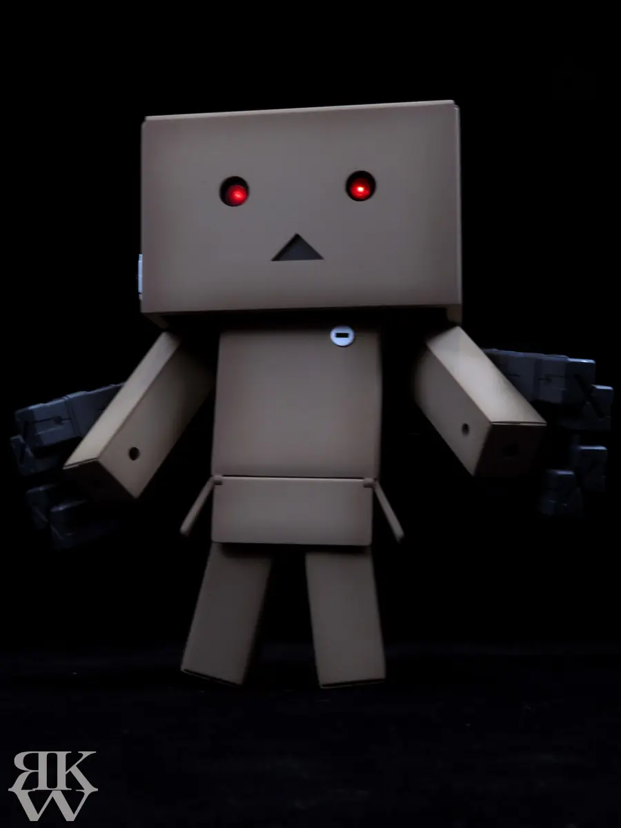 コトブキヤ よつばと! ダンボー プラモデル 赤色LED電飾 ギャラリー1