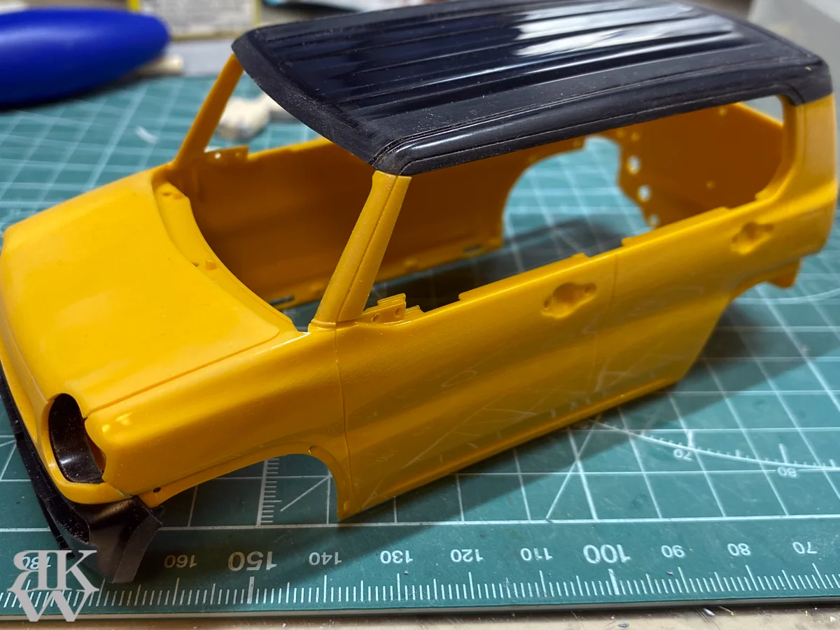 フジミ 1/24 スズキ ハスラー ゆるキャン△仕様 ボディのヒケ消し