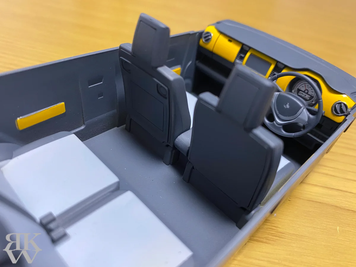 フジミ 1/24 スズキ ハスラー ゆるキャン△仕様 インパネ