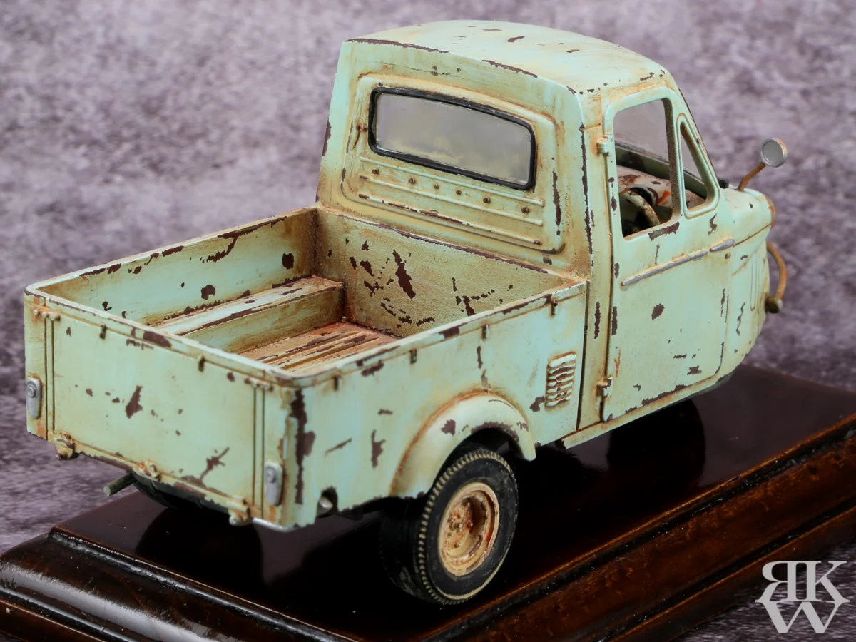 アリイ 1/32 ’58 ダイハツ ミゼット(後期型) 後部