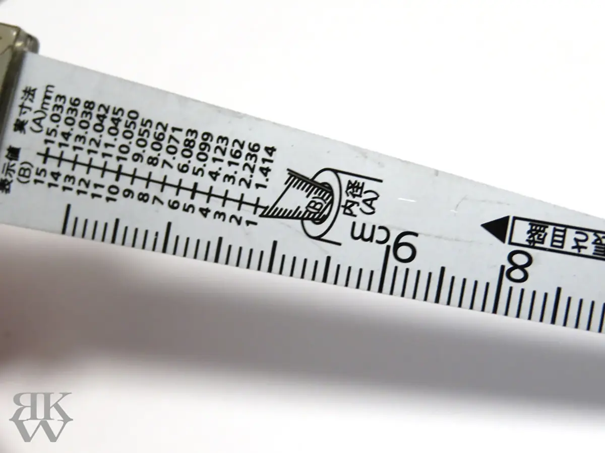 プラモデル製作で使用している工具、 定規メモリ1