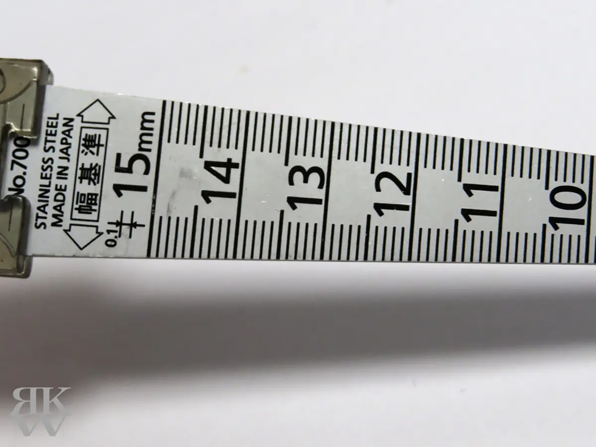 プラモデル製作で使用している工具、 定規メモリ2